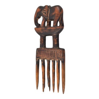 Early 20th Century Nyamwezi Mwana Hiti Figural Comb Tanzania For Sale
