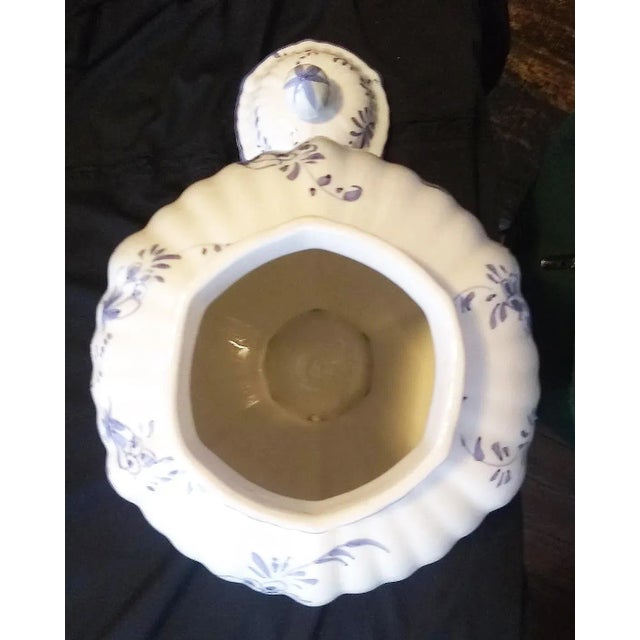 Mid 20th Century Vintage Blue & White Italian Urn For Sale - Image 5 of 9