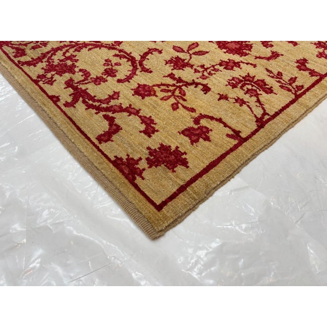 1970s Zeigler Rug , 6' X 9' For Sale - Image 4 of 4
