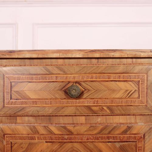 Italian Walnut and Marquetry Bedside Cabinets For Sale - Image 6 of 18