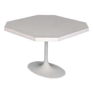 Eero Saarinen Style Modern White Tulip Center Table For Sale