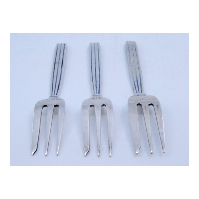 Metal Silver Cake Forks with Three Tines and Raised Trim, Set of 3 For Sale - Image 7 of 9