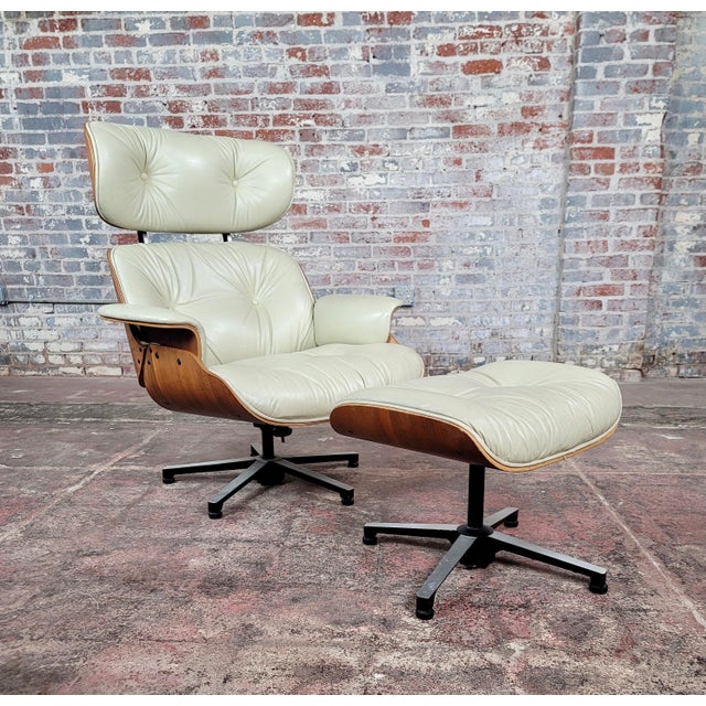 Mulhauser for Plycraft 1970s Vintage Eames Chair & Ottoman