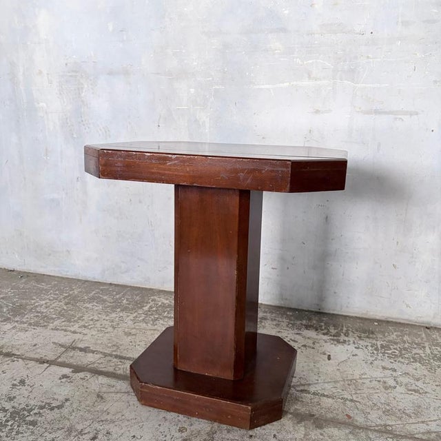 Contemporary Art Deco Walnut Pedestal Side Table, 1930s For Sale - Image 3 of 10