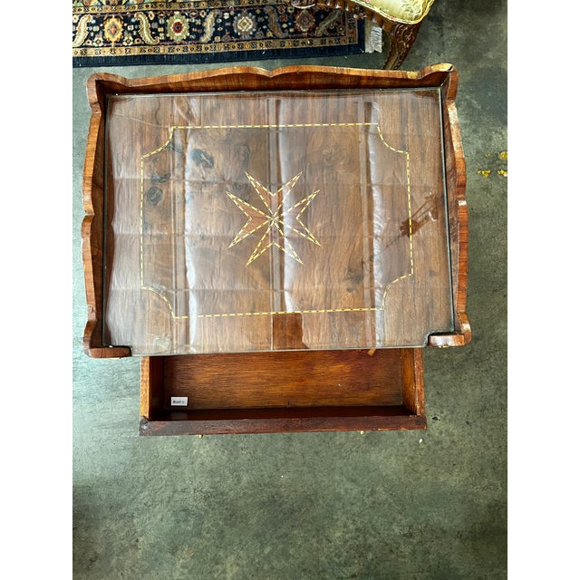 Vintage French Louis XV Style Inlaid Three-Drawer Petite Commode Nightstand For Sale In Atlanta - Image 6 of 7