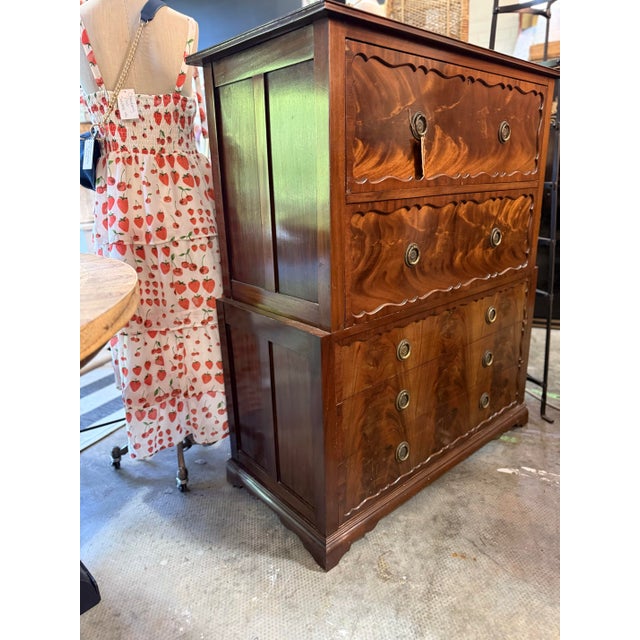 Wood Vintage Mahogany Chest of Drawers With Bookmatched Flame Veneer, C. 1930's For Sale - Image 7 of 8