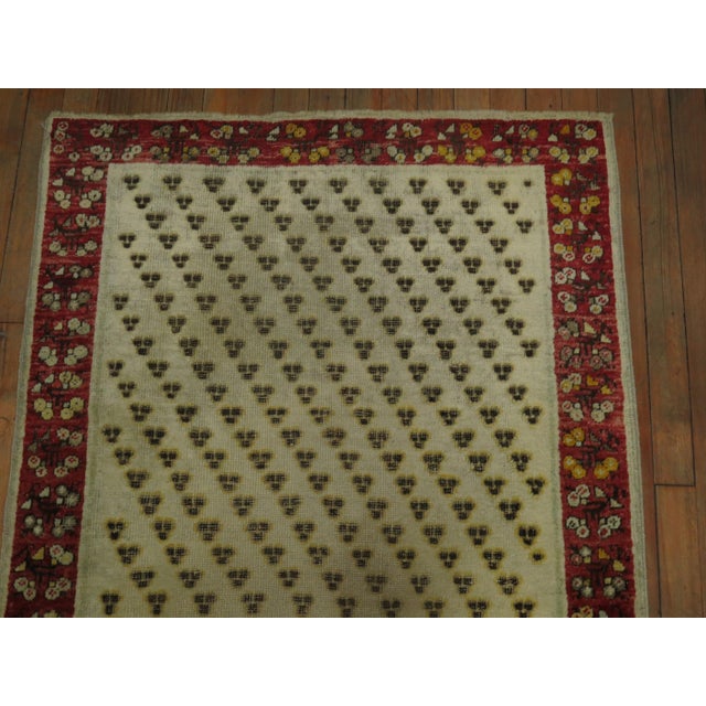 Late 19th Century Wool Late 19th Century Handmade Ivory Field Red Turkish Ghiordes Scatter Rug - 3' x 4'8" For Sale - Image 5 of 6