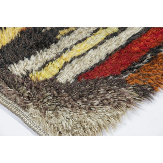 Rug & Kilim Vintage Swedish Rya Runner With Red-Orange Vertical Stripes - Rug & Kilim For Sale - Image 4 of 8