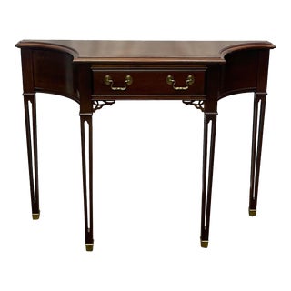 Vintage Lane Altavista Georgian Style Matched Grain Mahogany Console Table For Sale
