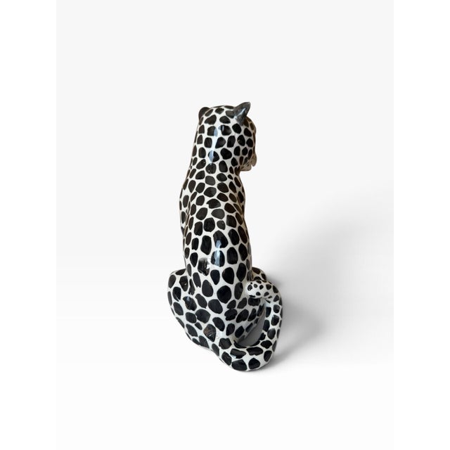 Off-white 1970s Italian Black & White Majolica Snow Leopard Figurines – Pair For Sale - Image 8 of 12