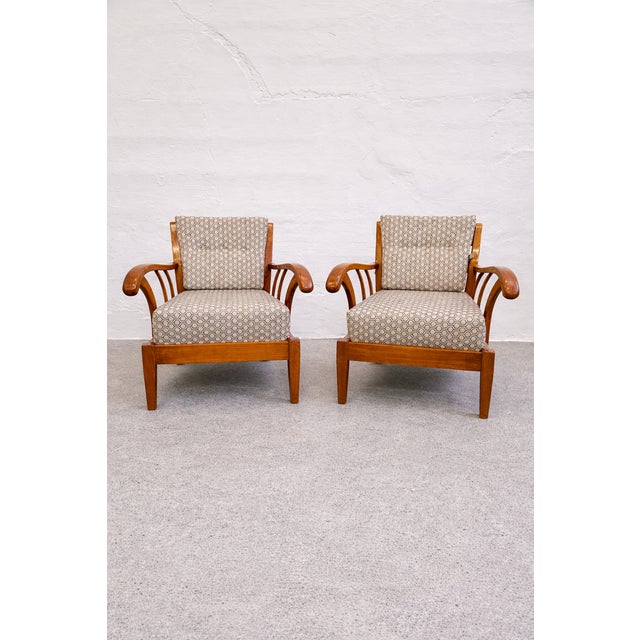 Goldenrod Early Mid-Century Austrian Lounge Armchairs in Cherry Wood and Minotti Jacquard Upholstery, 1940s, Set of 2 For Sale - Image 8 of 10