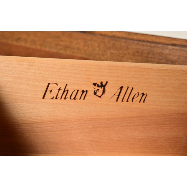 Ethan Allen Georgian Solid Maple Lighted Breakfront Bookcase Cabinet For Sale - Image 9 of 17