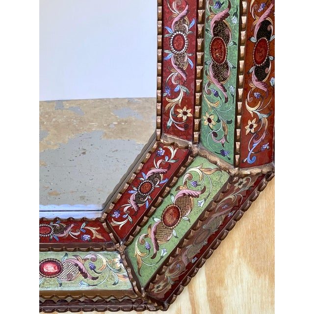 Spanish Spanish Colonial Style Giltwood and Verre Églomisé Mirror For Sale - Image 3 of 18