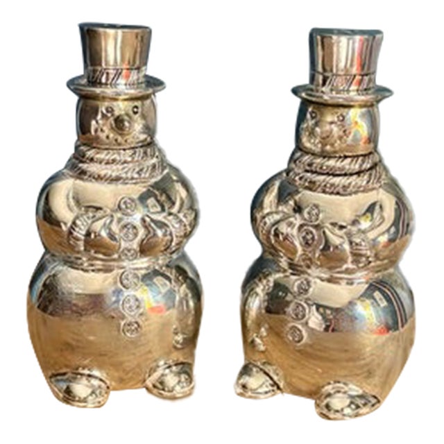 Late 20th Century Silverplate Snowman Salt and Pepper Shakers by International Silver Co. - A Pair For Sale