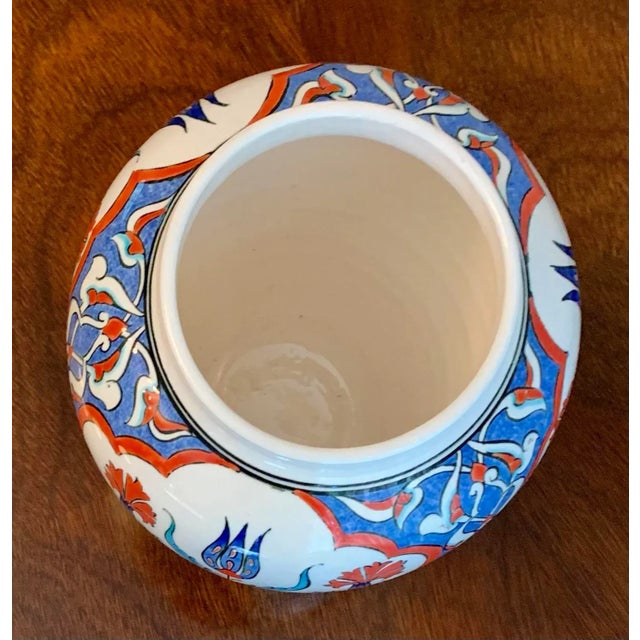 1980s Vintage Handprinted Turkish Urn For Sale - Image 5 of 12