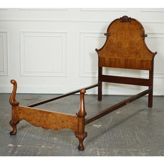 Art Deco English Burr Walnut Vono Bedstead Frame with Queen Anne Legs, 1930s For Sale - Image 3 of 18