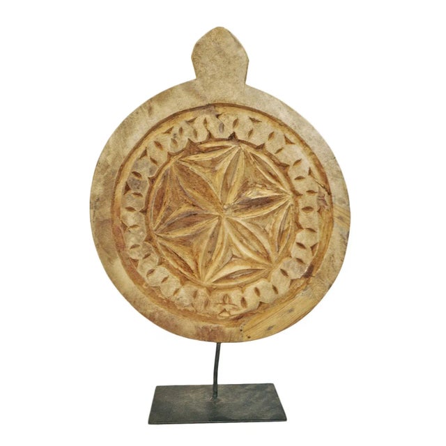 Wood Vintage Wood Medallion on Stand For Sale - Image 7 of 7