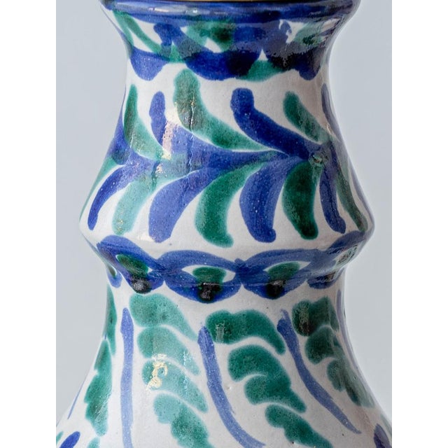 Spanish Fajalauza Ceramic Table Lamp with Hand-Woven Lampshade For Sale - Image 12 of 15