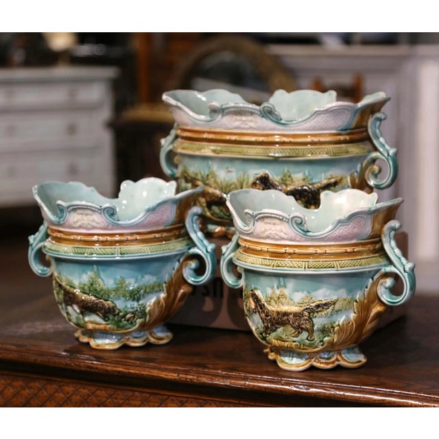19th Century French Barbotine Hunt Motifs Cache Pots and Jardiniere, Set of 3 For Sale - Image 9 of 12