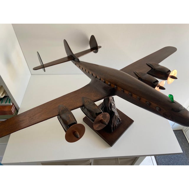 Brown Lockheed Constellation Airplane Sculpture Model in Carved Wood, 1940 For Sale - Image 8 of 18