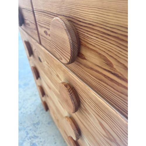 Pine Wood Chest of Drawers with Round Handles For Sale - Image 10 of 11