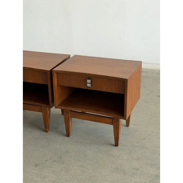 Mid 20th Century Nightstands by Rs Associates - Pair, Attributed For Sale In Los Angeles - Image 6 of 15