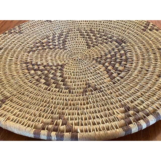 Rare Extra Large Wide Handwoven in the Style of Papago/Tohono O'Odham Tray For Sale In Baltimore - Image 6 of 12