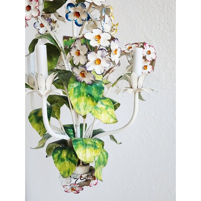 Vintage Italian Handpainted Foral Motif Tole Chandelier For Sale In New York - Image 6 of 18