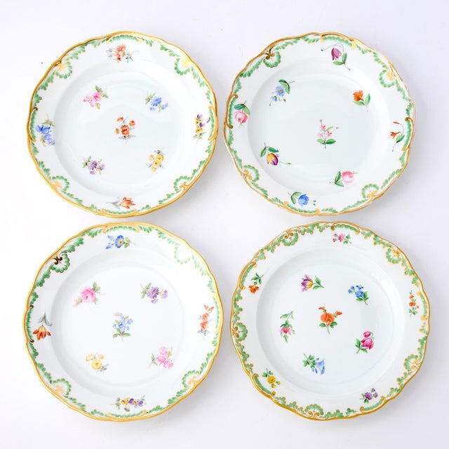 Late 19th Century Meissen Porcelain Dinnerware Service for Twelve People - 121 pcs For Sale - Image 11 of 14