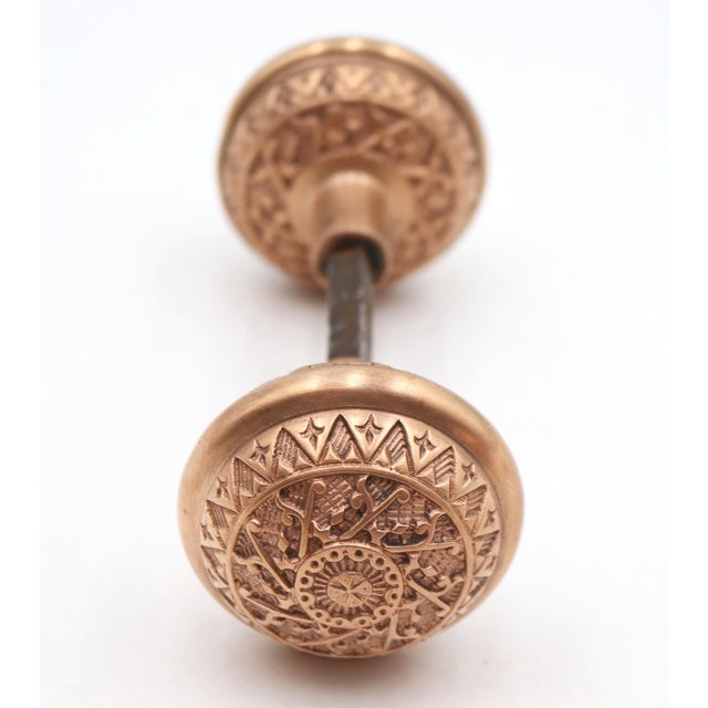 Early 20th Century Pair of Reading Polished Bronze Windsor Door Knobs For Sale - Image 5 of 6