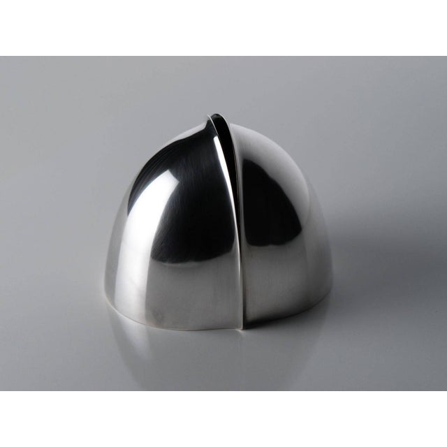 Modern Lino Sabattini "Germoglio" Silver Plated Vase for Sabattini, 1979 For Sale - Image 3 of 11