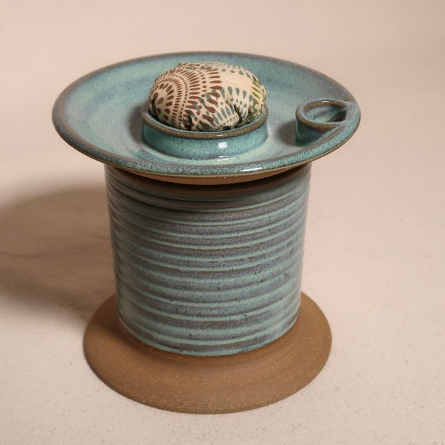 Ceramic Mid Century Modern Handmade Studio Pottery Turquoise Glaze Pin Cushion Ceramic Sewing Vessel For Sale - Image 7 of 13