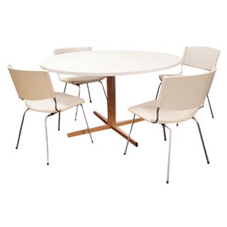 Danish Pedestal Dining Table and Chairs by Nanna Ditzel for Kolds Savvaerk, 1950s, Set of 5 For Sale
