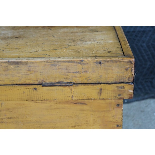 Primitive Antique Early American Painted Oak Blanket Trunk Chest Coffee Table For Sale - Image 18 of 18