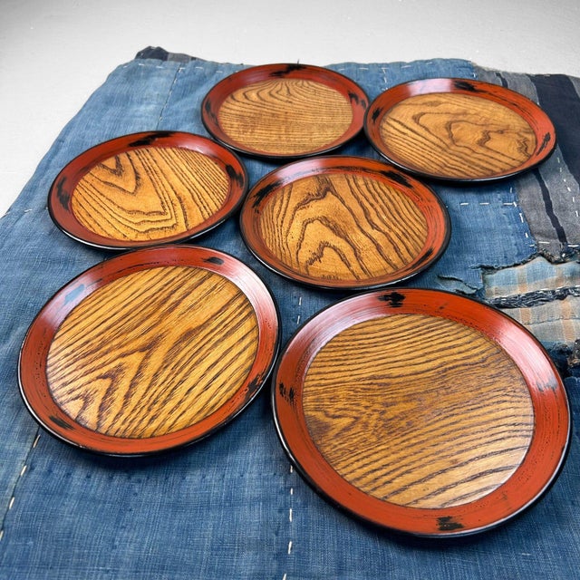 Japanese Tora-Nuri Lacquerware Plates, 1950s, Set of 10 For Sale - Image 12 of 16