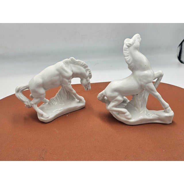1970s Porcelain Horse Figurine, 1970s, Set of 2 For Sale - Image 5 of 7