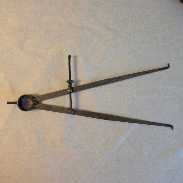 19th C. Hand-Forged Iron 14" Machinist Inside Calipers For Sale - Image 13 of 18