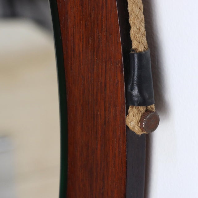 Mid-Century Modern Large Vintage Round Teak Wall Mirror with Rope, 1970s For Sale - Image 3 of 7