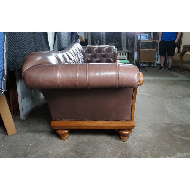 Late 20th Century Baker Furniture Stately Homes Tufted Brown Leather & Walnut Chatsworth Sofa For Sale - Image 10 of 15