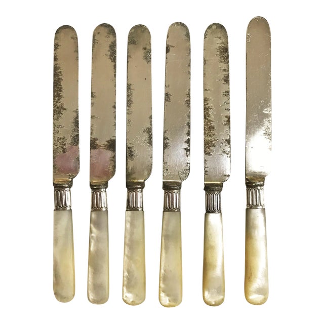 Antique English Mother of Pearl Knives Circa 1890's - Set of 6 For Sale