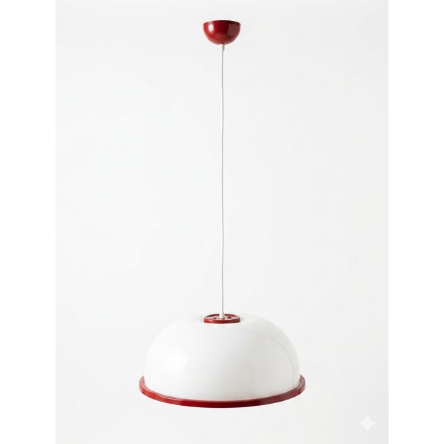 Mid-Century Modern Italian Murano Glass Pendant Light in White and Red, 1970s, in Flawless conditions. Designed 1960 to...