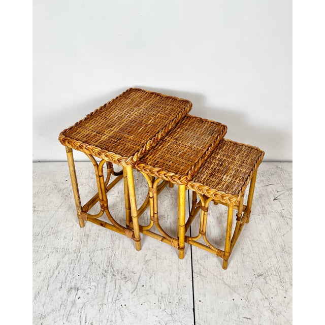 Vintage Wicker Rattan Nesting Side Tables- Set of 3 For Sale - Image 10 of 12