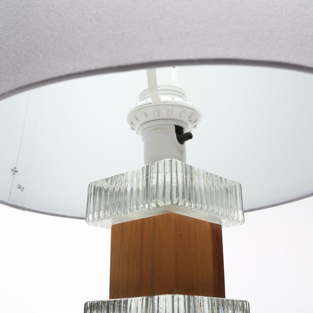 Table Lamps in Teak and Glass attributed to Ateljé Glass & Trä, Sweden, 1970s, Set of 2 For Sale - Image 6 of 16