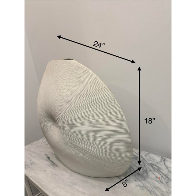 Oversized Sculptural Ribbed Porcelain Vase in Soft Ivory | Organic Modern Statement Piece For Sale In Chicago - Image 6 of 7