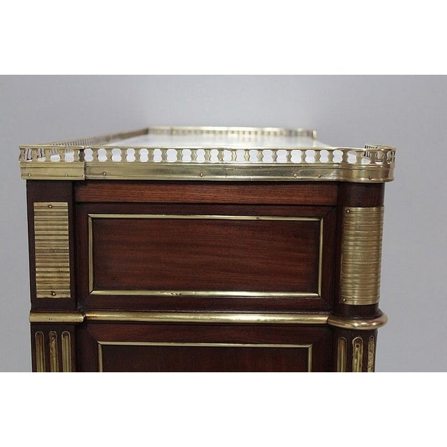 18th Century Louis XVI Secretary in Mahogany, White Marble, and Brass For Sale - Image 14 of 18