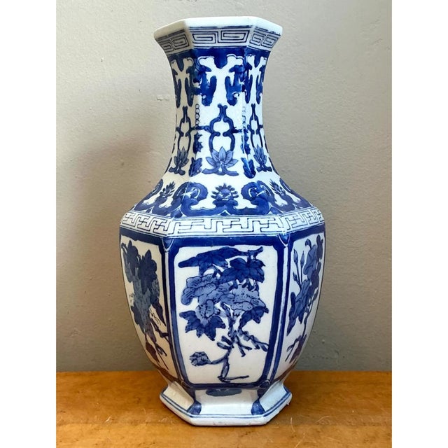 Ceramic Vintage Chinese Blue and White Ceramic Vase For Sale - Image 7 of 12