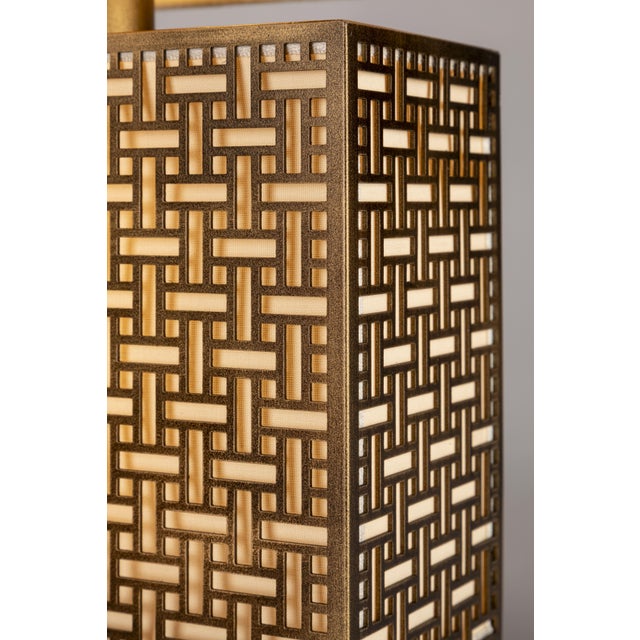 Italian Sculptural Andromeda Table Lamp in Burnished Metal For Sale - Image 4 of 6