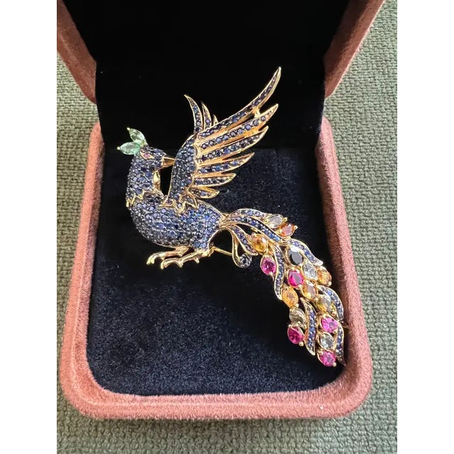 Bochic “Orient” Peacock Ruby & Multi Sapphires Brooch Set 18K Gold & Silver For Sale - Image 4 of 12