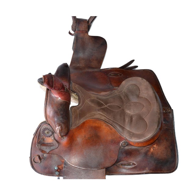 French Country Ralide Leather Horse Saddle For Sale - Image 3 of 10