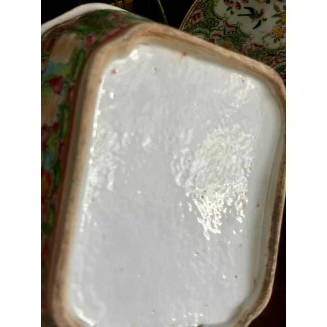 Late 19th Century Antique Chinese Rose Medallion Covered Dish For Sale - Image 5 of 6